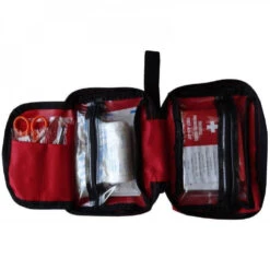 Trousse De Secours Premiers Soins Pharmavoyage 8 Trousse De Secours Premiers Soins Pharmavoyage -Extérieur Équipement Magasin 1 trousse de secours premiers soins pharmavoyage.jpg