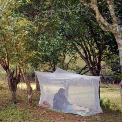 Moustiquaire Imprégnée Cabin 2 Pharmavoyage -Extérieur Équipement Magasin 2 moustiquaire impregnee cabin 2 pharmavoyage.jpg